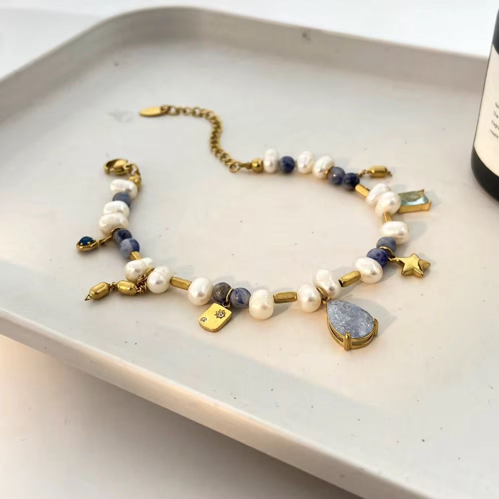 Ocean’s Kiss : 18K Gold Platted Bracelet