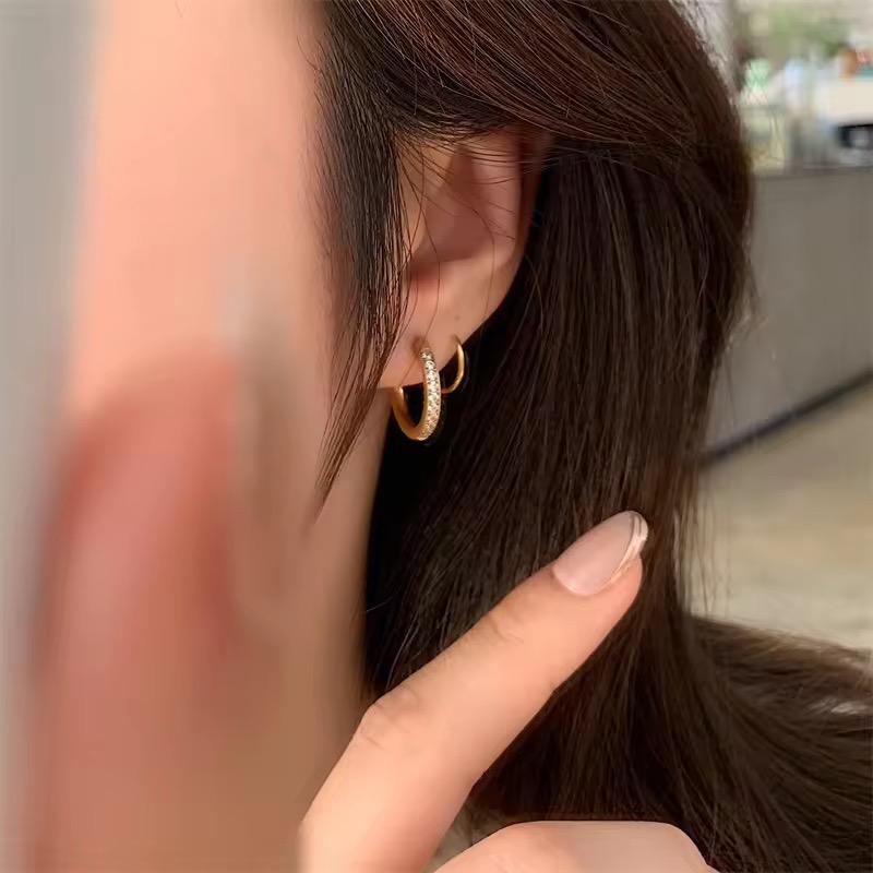 Spiral Gleam Hoops - 18k gold-plated