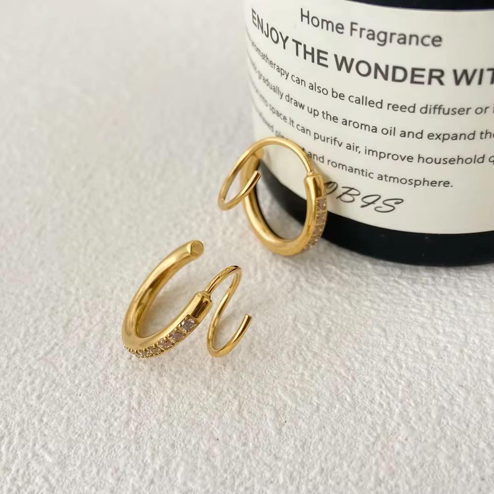 Spiral Gleam Hoops - 18k gold-plated