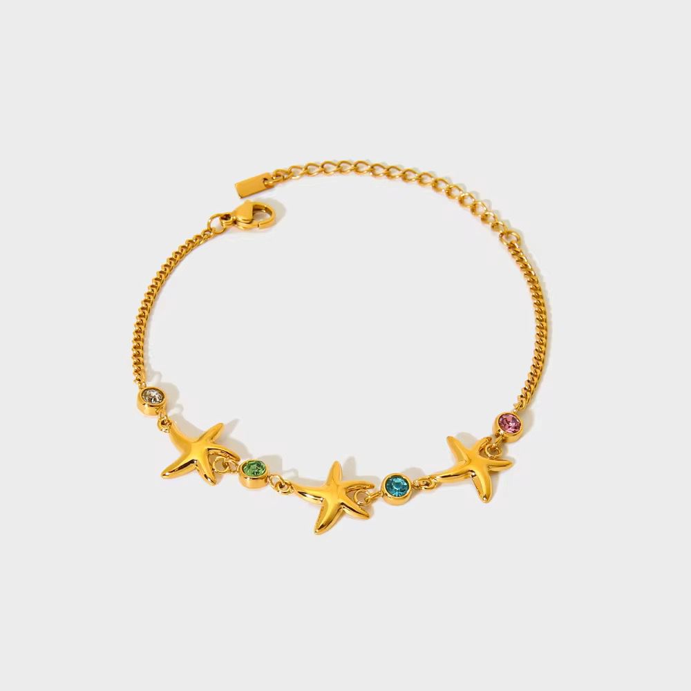 Coastal Charm Starfish Bracelet - 18K Gold Platted