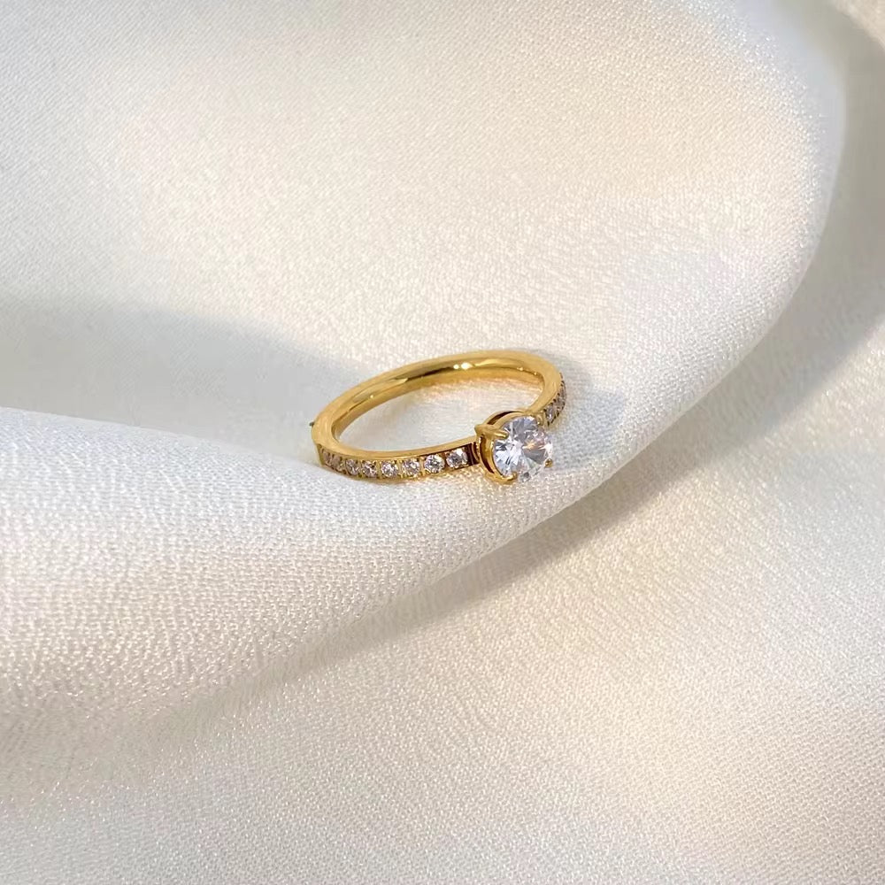 Astra: 18K Gold Plated Minimal Diamond Ring