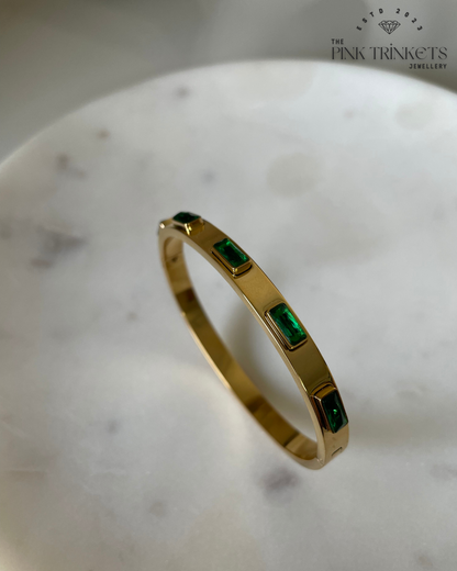 18K Gold Plated Luxurious Emerald Studded Bracelet