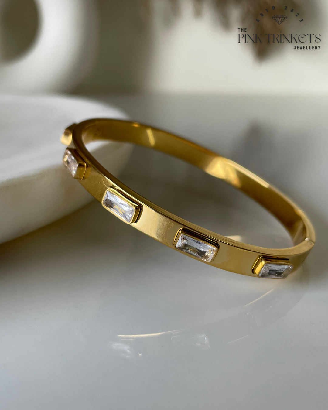 Bold & Beautiful 18K Gold Plated Bracelet