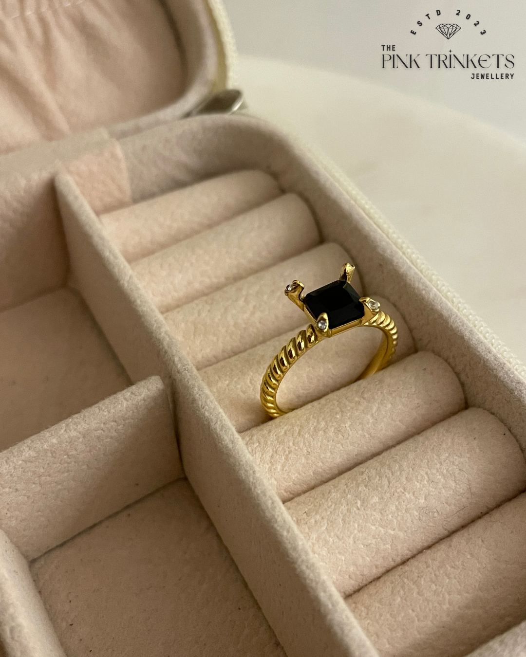 Diana 18k Gold Plated Ring - Black