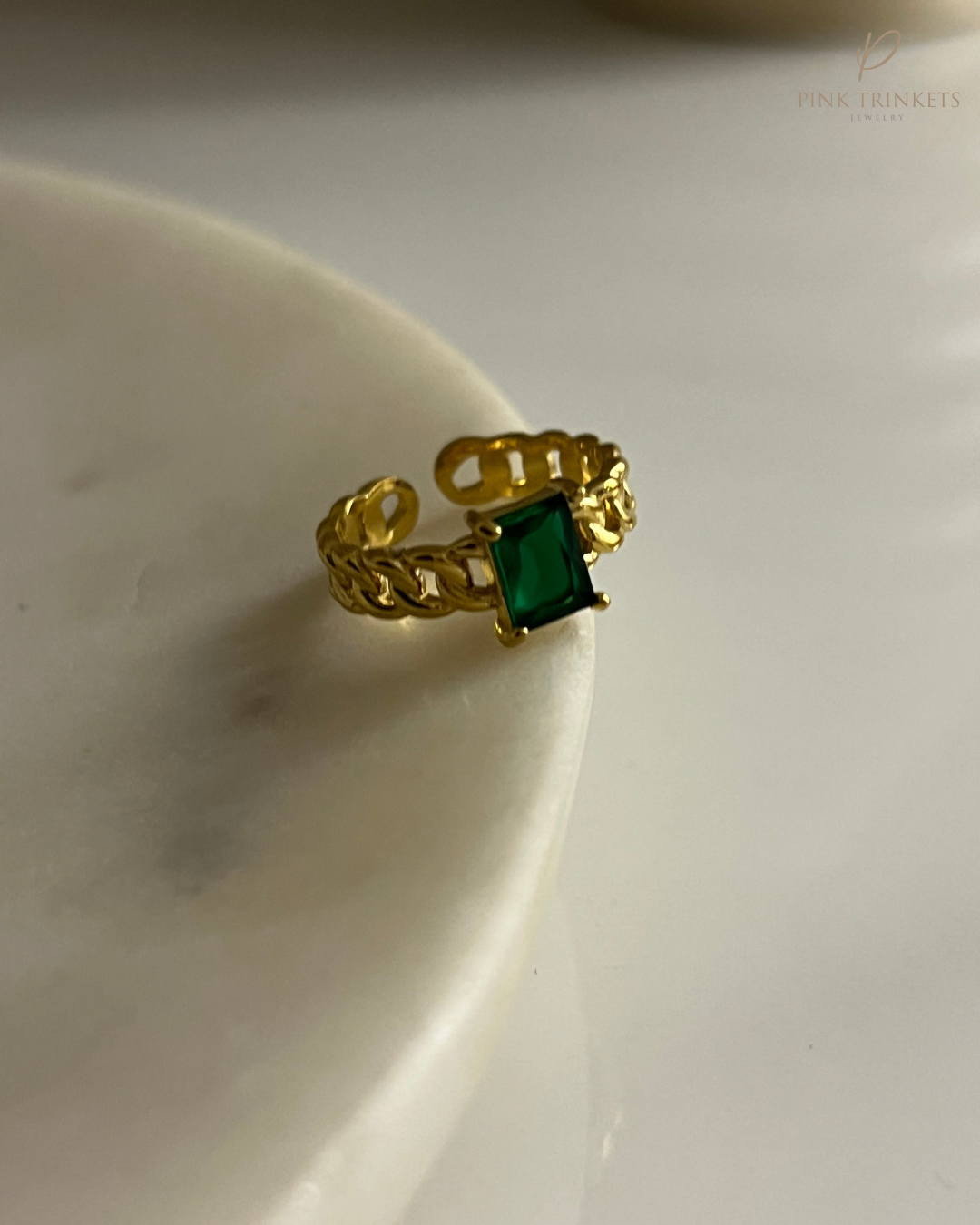 Esmeralda : 18k Gold Plated Adjustable Emerald Ring