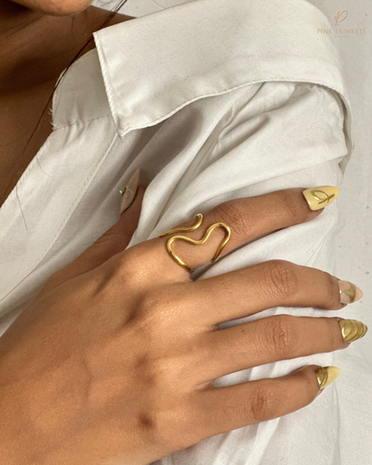 Elysia: 18k Gold Plated Twisted Ring