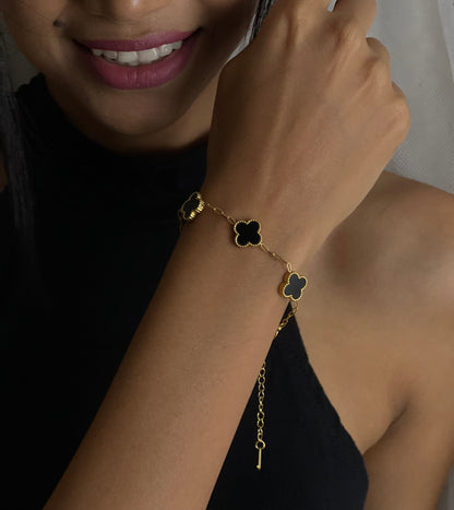 Noir: 18k Gold Plated Clover Flower Bracelet (Black)