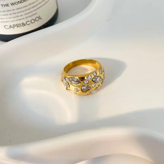 Glamour 18k gold plated ring