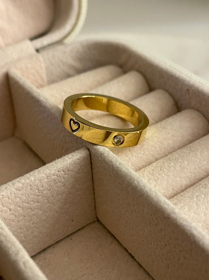 Love Angel 18k gold plated ring