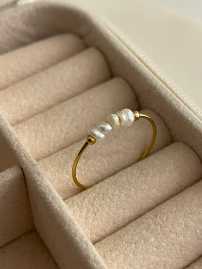 Maria Pearl 18k gold plated ring