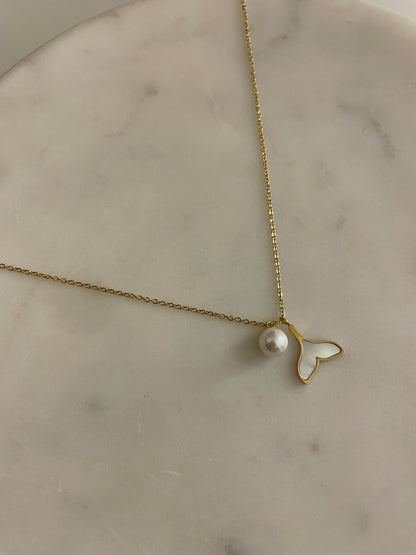 Serenity 18k gold plated necklace