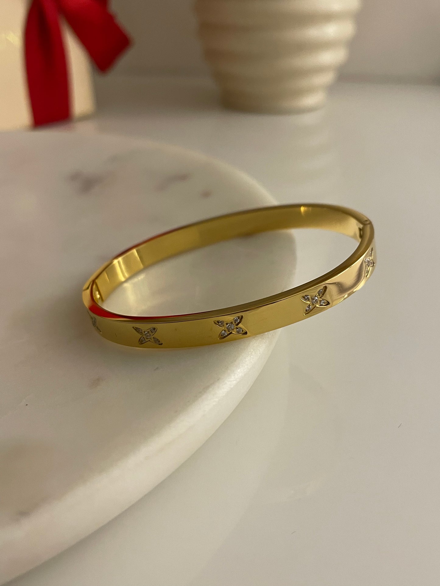 Charmeaux 18k gold plated bracelet